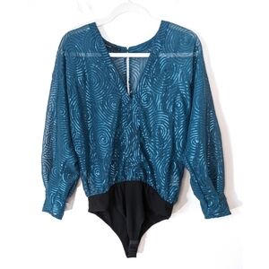 𝅺NMZ Collection Turquoise Sequin Bodysuit small